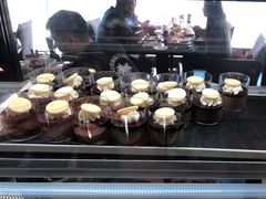 -宝利来国际大酒店-凤凰阁旋转餐厅