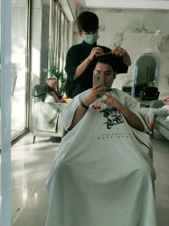 -苏奇发型·烫发染发