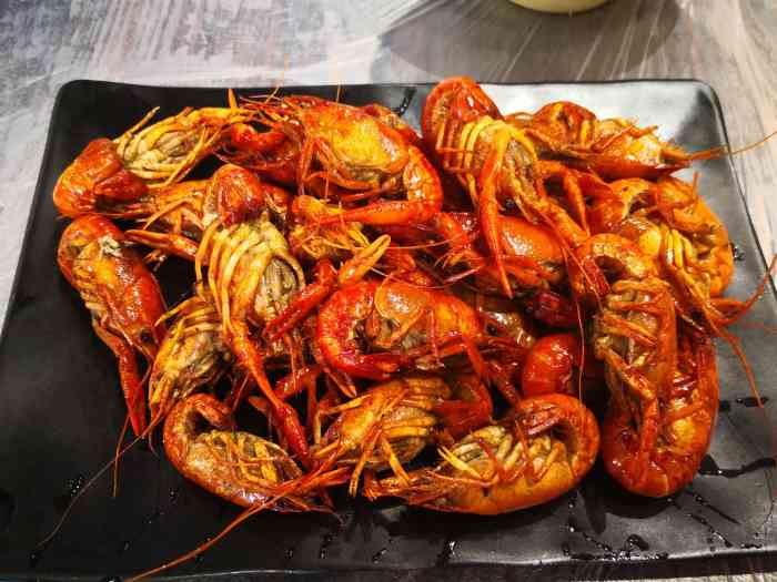 友锅卤虾烧烤(南湖店)-"卤虾还可以,现在这个季节虾子成本比较高,.