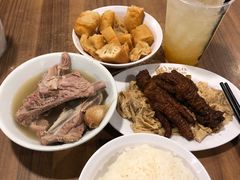 -松發肉骨茶(牛车水店)