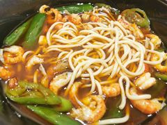 -龙巢盱眙龙虾·牛蛙·烧烤宵夜(八卦岭店)