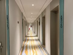 -白玉兰酒店(上海田子坊马当路地铁站店)