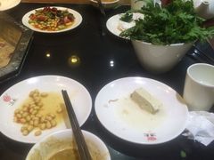 -重庆德庄火锅(体育中心店)