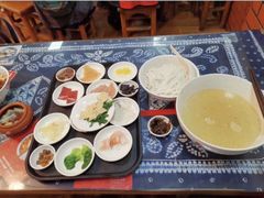-建新园过桥米线(宝善街店)