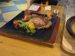 -米德维奇俄式西餐厅(西六道街店)