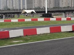 -汉江湾卡丁车世界