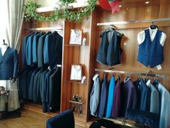 -宇翔服饰(双井桥东首城国际店)