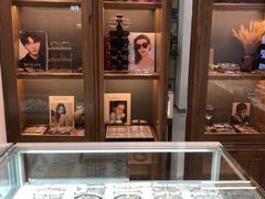 -回瑞眼镜·蔡司·依视路官方授权店(广益路万达店)