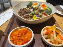 泡菜-HELLO 27 意面·沙拉·帕尼尼