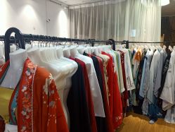 -汉仪华裳汉服馆(打浦桥店)