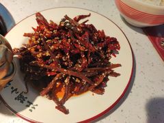 -江湖小牛·水煮牛排火锅(欧亚新生活购物广场店)