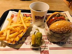-The Habit Burger Grill 哈比特汉堡(复兴soho店)