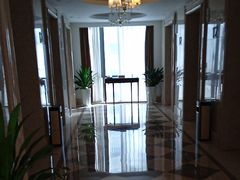 -昆山皇冠国际会展酒店