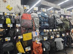 -迪卡侬(越秀公园店)