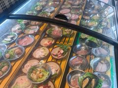 -尚品海鲜肥牛自助火锅(湖明店)