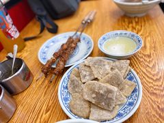 老北京炸灌肠-门框胡同百年卤煮(新街口店)