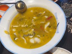 -川流不息·地道川菜·小龙虾(松东路店)