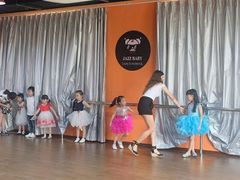 -5258艺术空间(海上海·弘基休闲广场D区店)