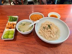 -裕兴记•蟹黄面馆(人民广场店)