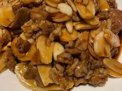 -泉畔人家·老济南经典鲁菜(大明湖店)