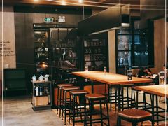 大堂-星巴克(虹口运动loft店)