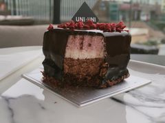 -UNI UNI(环亚凯瑟琳店)
