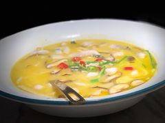 -蜜桃餐厅·伴山(湖滨商业街店)