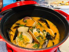 -弦月窗LUNETTE BY AMANDA(复兴路店)