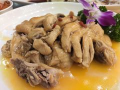 -上海佘山世茂艾美酒店