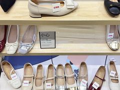 -hotwind热风(民盈山国贸店)