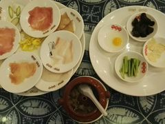 -桥香园云南过桥米线(金马碧鸡店)