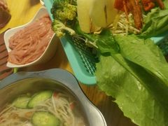-何氏串串香火锅(翠亨店)