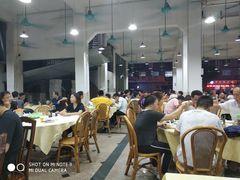 大堂-标记美食新鲜猪杂(兴南大道店)
