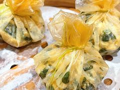 麻油荠菜腐皮包-南京大牌档(凯德大峡谷店)