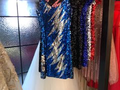 -圣霏亚礼服租赁·主持人服装租赁(上海静安总店)