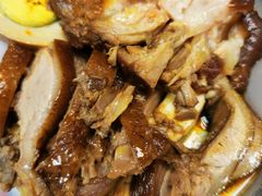 招牌鹅肉拼猪脚饭-潮双喜正宗澄海狮头鹅华利路店