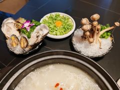 -牛牛和牛海鲜粥底火锅(长虹国际城店)