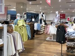 -优衣库(东莞汇一城店)