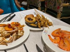 -领鲜活海鲜榴莲自助火锅(东门店)