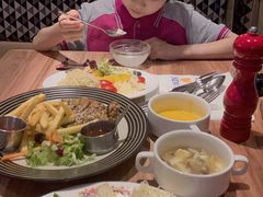 -纽约客美式餐厅(新奥购物中心店)