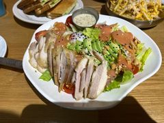 -HELLO 27 意面·沙拉·帕尼尼