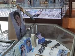 -云镜眼镜加工中心(南环路店)