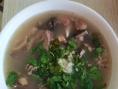 -洪峰浩老北京烧饼夹肉(角门路店)