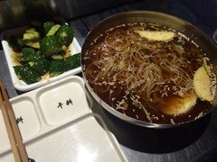 -鸿记煌三汁焖锅(府前路店)