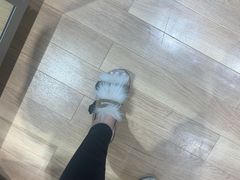 -UGG(燕莎奥特莱斯购物中心店)