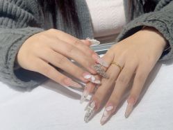 -艾珂·美甲美睫