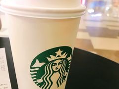 香草风味馥芮白-星巴克(上海虹桥新天地二店)