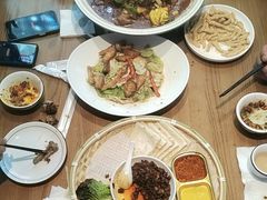 -俭寨大盘鸡·手抓肉·烧烤新疆菜(乌苏路店)