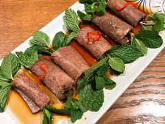 -云海肴·汽锅鸡·云南菜(天山百盛优客店)