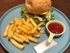 -ZING COFFEE 镜咖啡